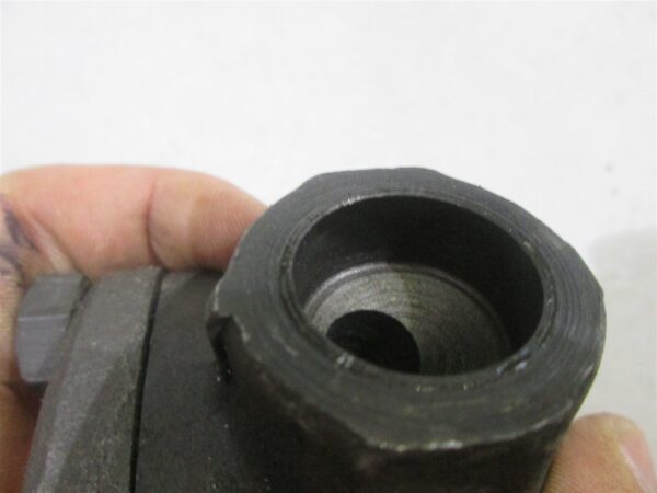 Anvil 840 Check Valve 1/2" Socket Weld 1975 PSI A105 - Image 3