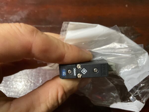 SMC SV2A00-5FU SV2A54 Solenoid Valve 5-Port, 3-Position, 24VDC Coil, 0.15-0.7MPa - Image 6