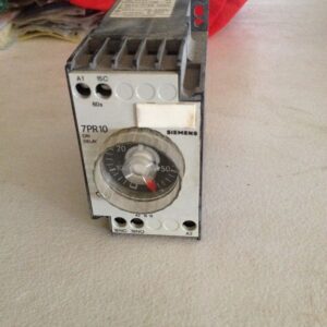 Siemens 7PR1040-2AG00 Time Delay Relay 7PR10402AG00 Industrial