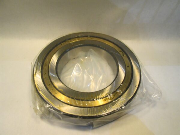 NSK Angular Contact Ball Bearing 7220BGX28 - Image 4