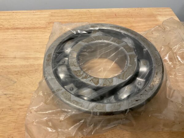 6413 Single Row Radial Ball Bearing - Open Type 65x160x37mm