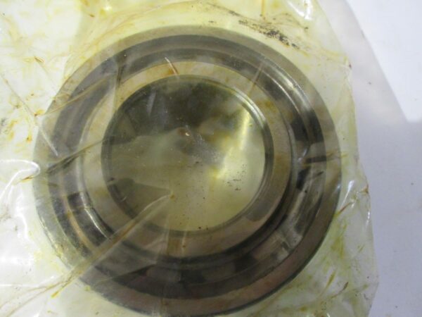 Volvo White Bearing 16780 Stamped MR5208 - Image 5