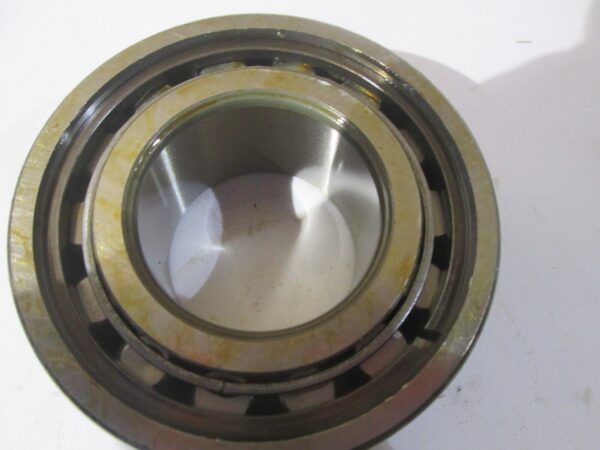Volvo White Bearing 16780 Stamped MR5208 - Image 6