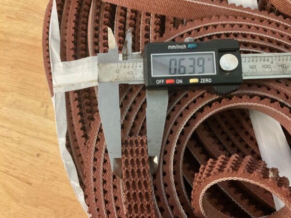 200’+ Brown Nitrile Rough Top Conveyor Belt 3 Ply 5/8” Wide for AC HORN COLLATOR - Image 5