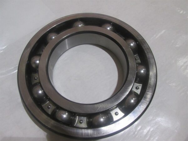 NTN Single Row Ball Bearing 6226 Bore 130 MM OD 230 MM Width 40 MM - Image 6