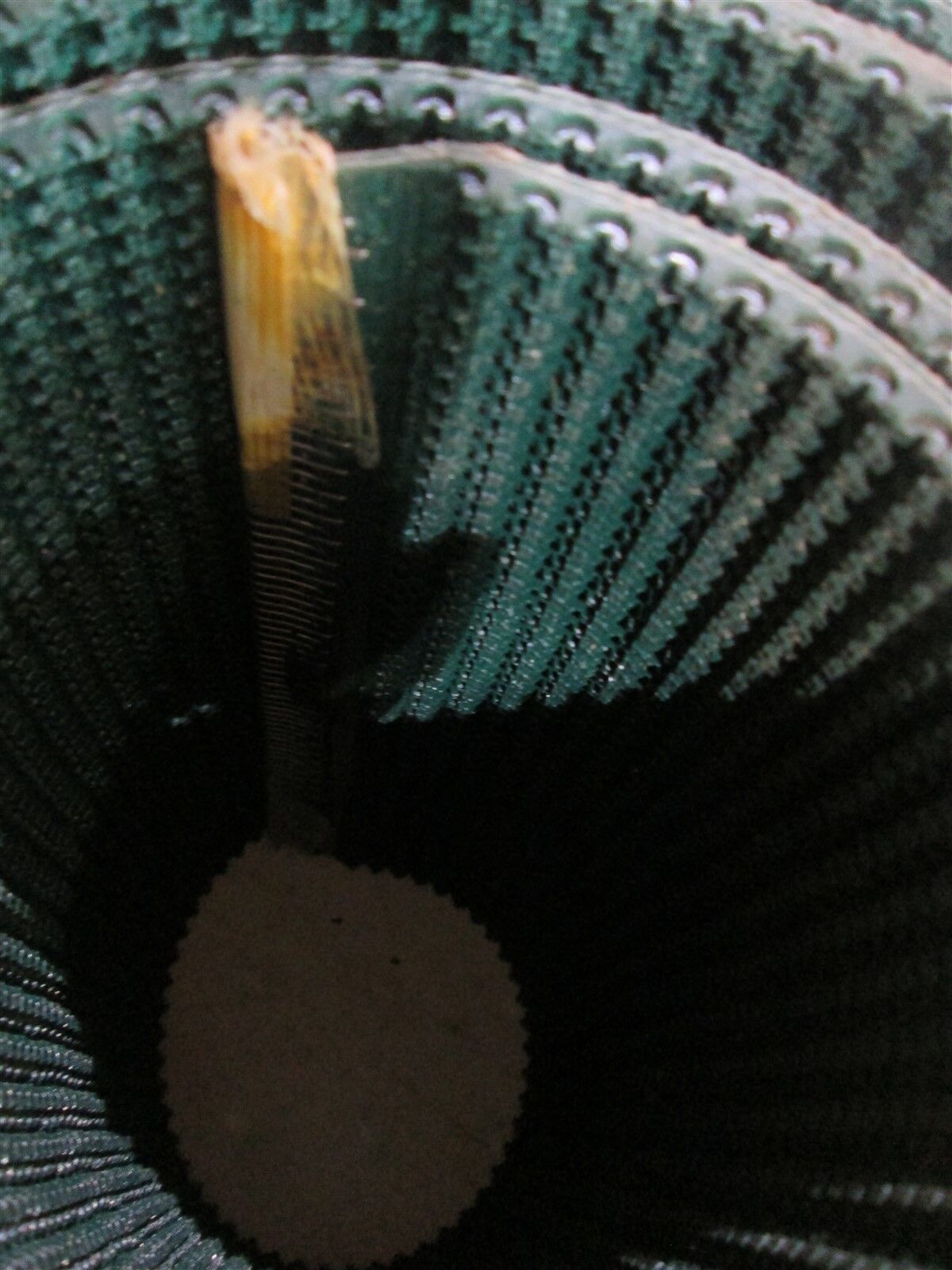 Green Incline Conveyor Belt 227" Long 8" Wide w/fasteners center guide - Image 7